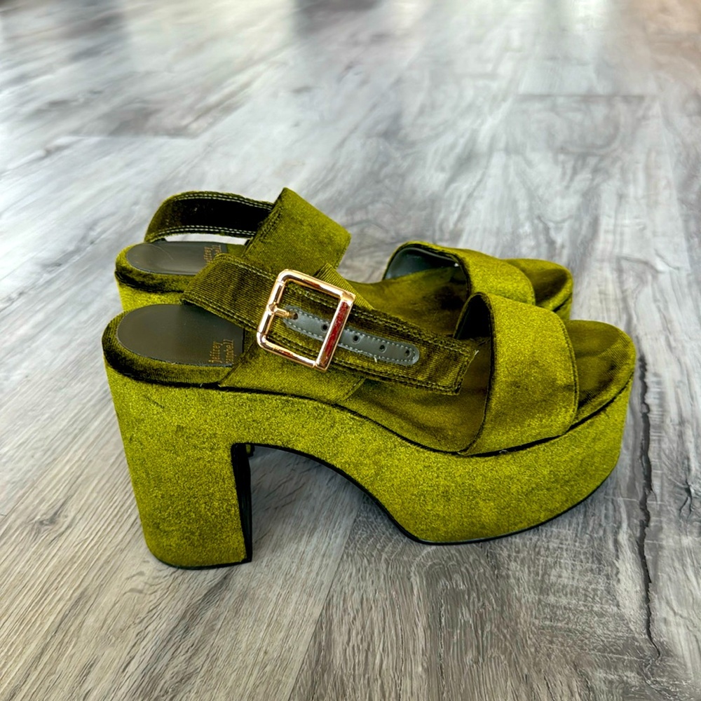 JEFFREY CAMPBELL CRUSHED GREEN VELVET PLATFORMS